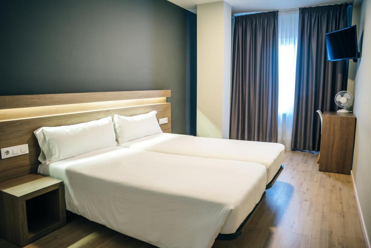 Hotel Alda Estacion Pontevedra Ngoại thất bức ảnh